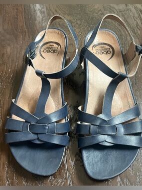Abeo Irma Blue Low Wedge Sandals 7